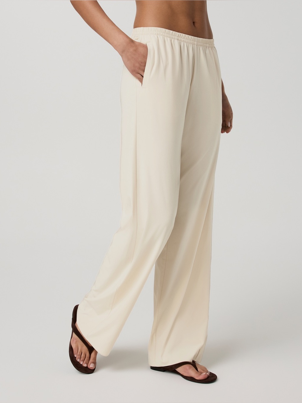 Vuori Villa Everyday Wideleg size Medium Bleached Sand